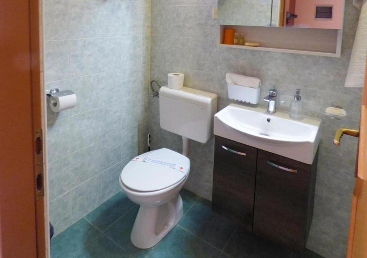 Adria Appartement *