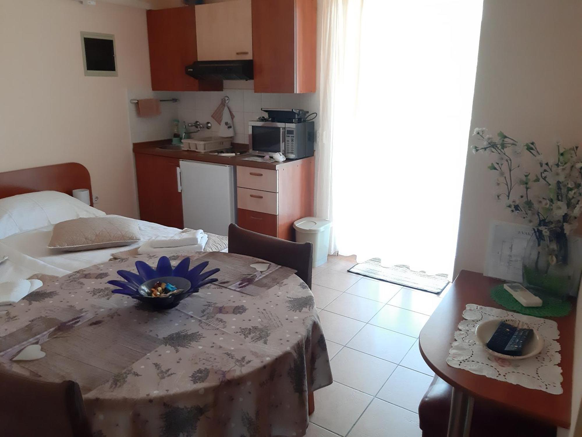 Adria Apartment *